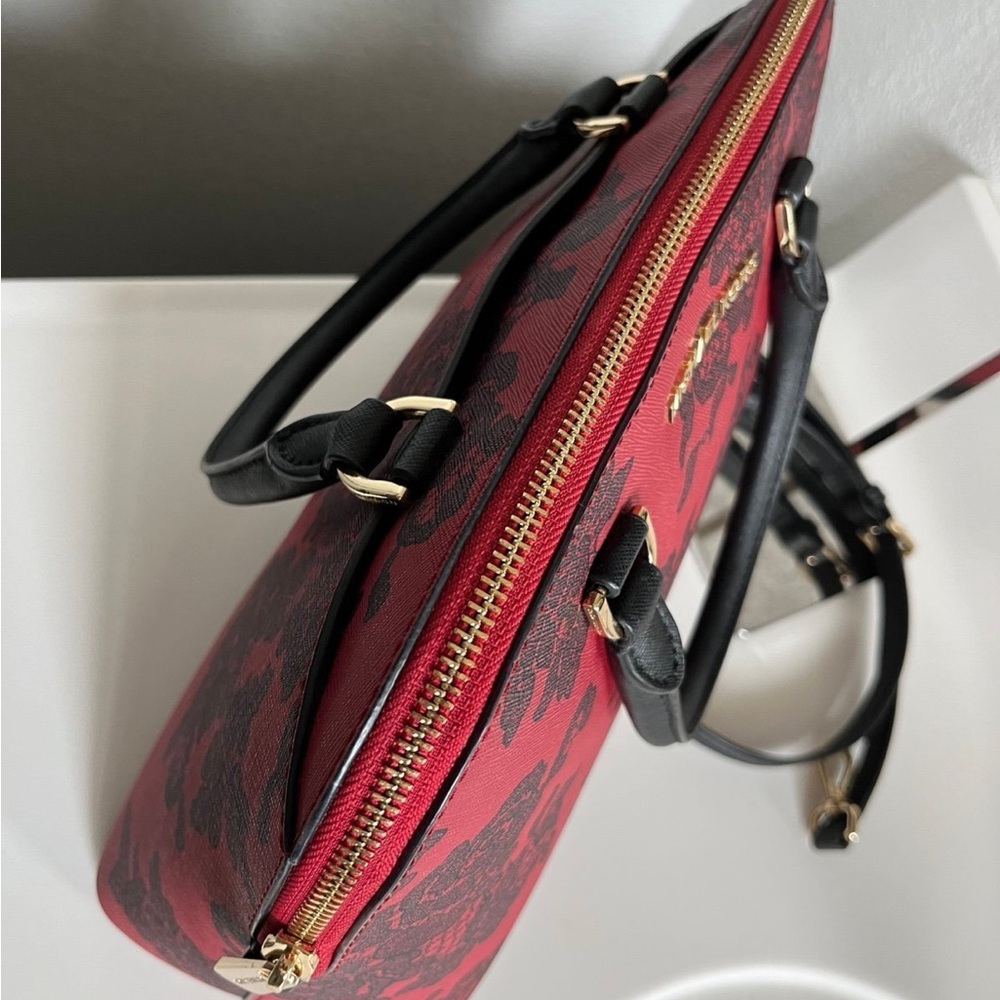 Michael Kors Cindy Red Floral Women's Bag Limited Edition - Picture 6 of 10